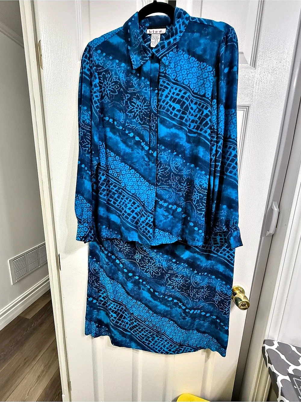 bice Two-Piece Skirt Set in Blue Size 12